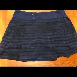 Lululemon navy & back running skirt-tall length
